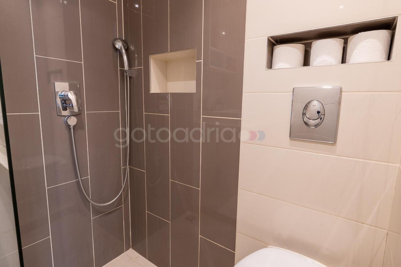 Modern Duplex Studio Tommy Makarska Exterior foto